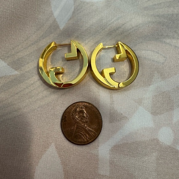 Gucci GG Gold Hoop Interlock Earrings - Picture 3 of 6